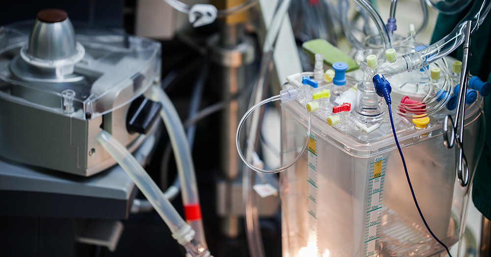 cardiotomy reservoir of oxygenator is a part of heart lung machi